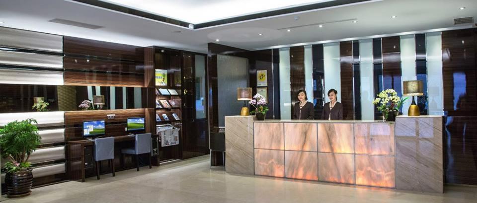 Milord Boutique Hotel Гаосюн Екстер'єр фото