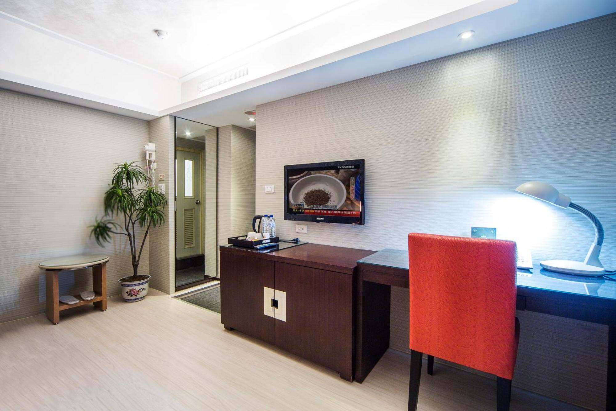 Milord Boutique Hotel Гаосюн Номер фото